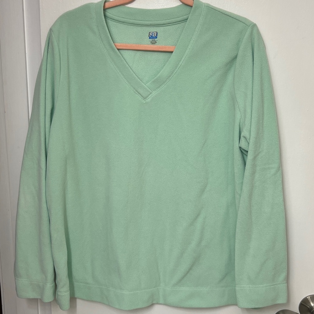 SJB Active, Women’s Long Sleeved V-neck fleece, light Green, Sz. XL, GUC